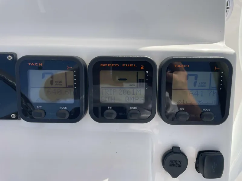 Slide: The Image of Edgewater 245 CC 2016 - 5657633