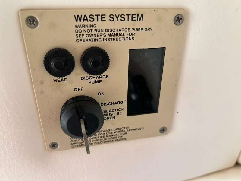 Slide: The Image of Sea Ray 270 SLX 2013 - 5664102