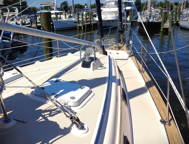 Slide: The Image of Island Packet 420 2002 - 5661045