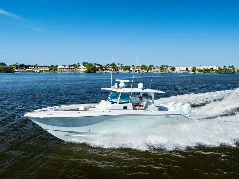 Slide: The Image of HCB 42 Lujo 2023 - 5772971