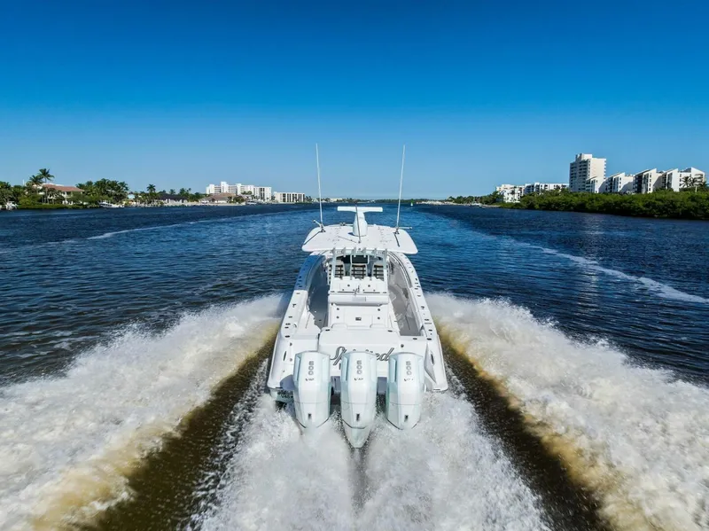 Slide: The Image of HCB 42 Lujo 2023 - 5772974