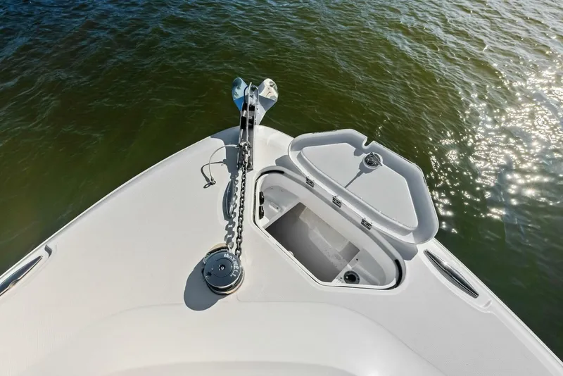 Slide: The Image of HCB 42 Lujo 2023 - 5773018