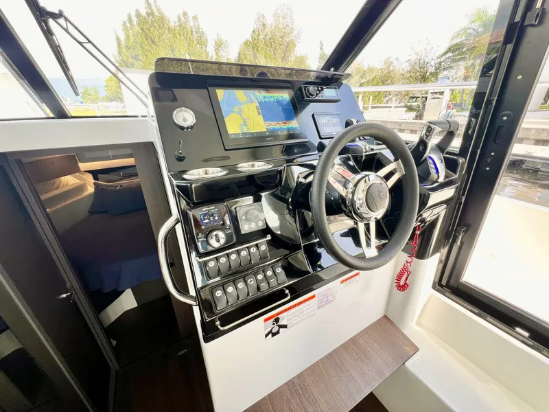 Slide: The Image of Jeanneau NC 1095 Fly 2025 - 5660116