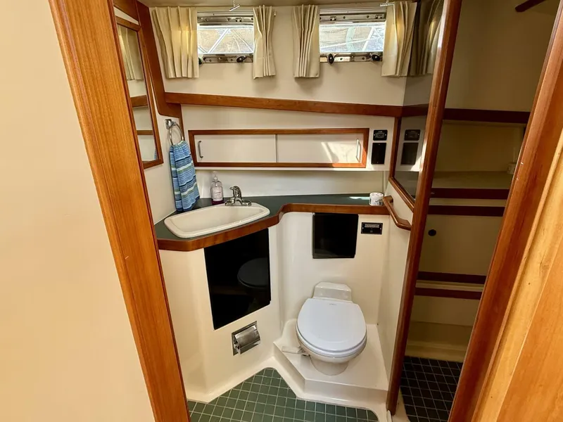 Slide: The Image of Sabre Sabreline 47 1997 - 5660437