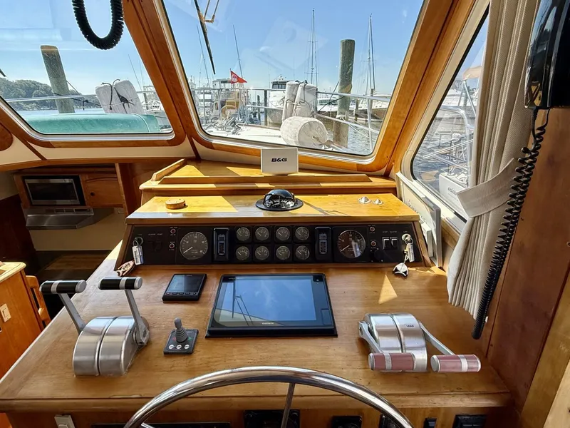 Slide: The Image of Sabre Sabreline 47 1997 - 5660447