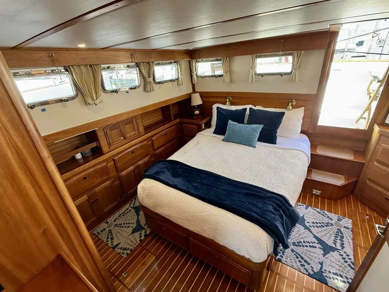 Slide: The Image of Sabre Sabreline 47 1997 - 5660403