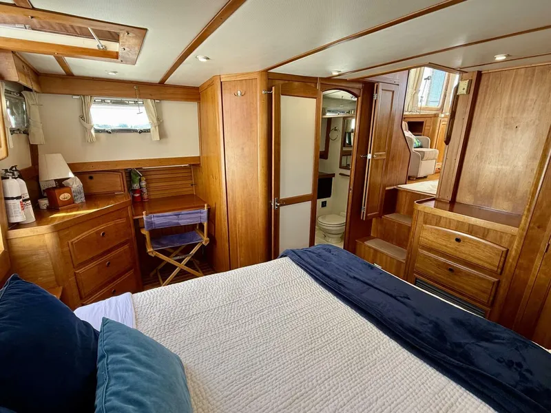 Slide: The Image of Sabre Sabreline 47 1997 - 5660405