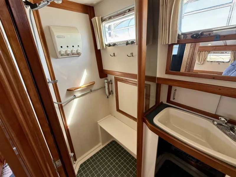 Slide: The Image of Sabre Sabreline 47 1997 - 5660408