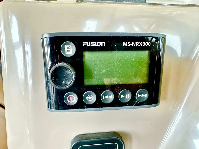 Slide: The Image of Regal 28 Express 2018 - 5660691