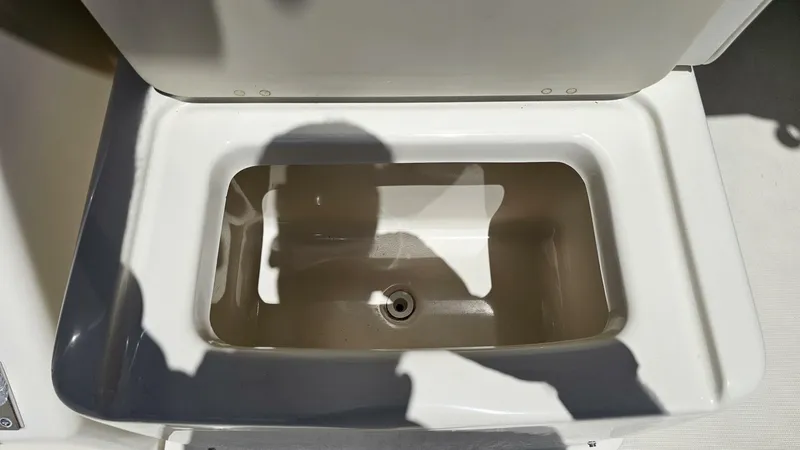 Slide: The Image of Pursuit 3070 Offshore Express 2004 - 5661028