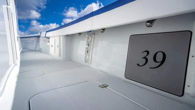 Slide: The Image of Yellowfin Offshore 2023 - 5661381