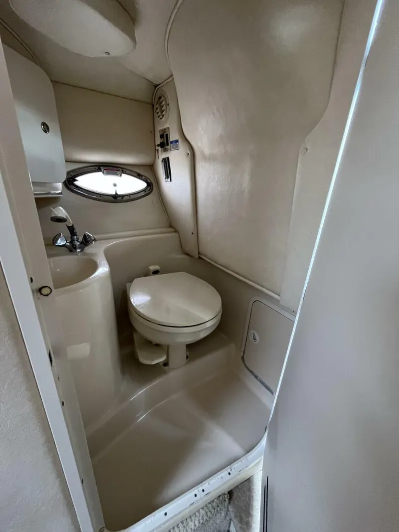 Slide: The Image of Sea Ray 290 SUN SPORT 2003 - 5661719