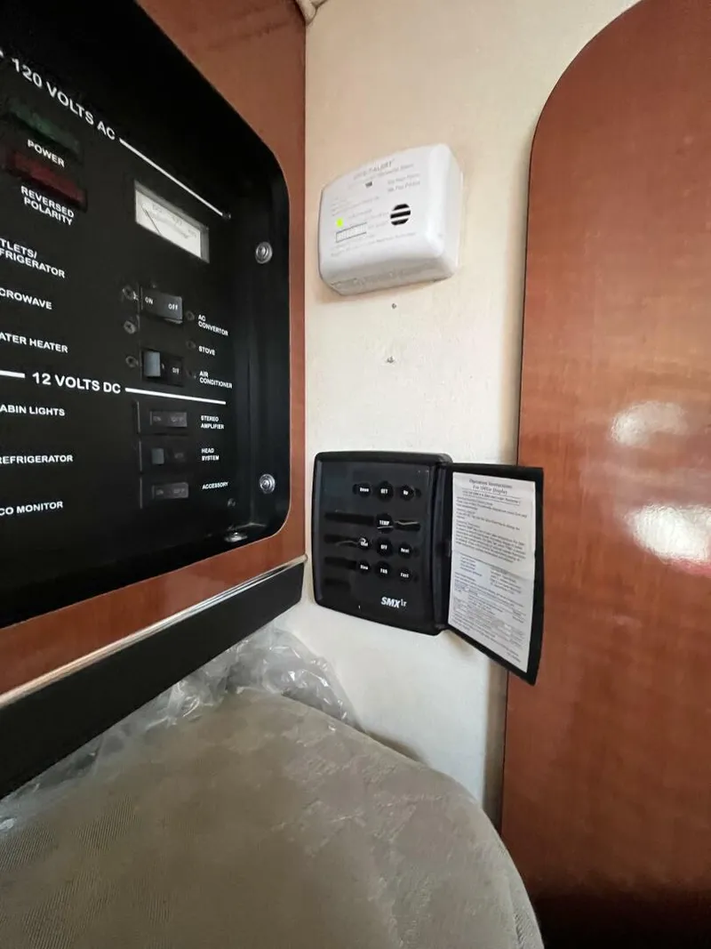 Slide: The Image of Sea Ray 290 SUN SPORT 2003 - 5661725