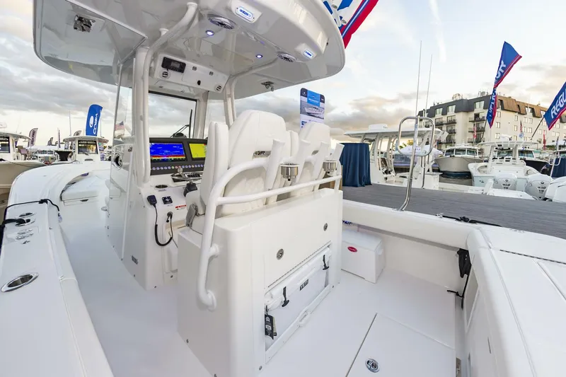 Slide: The Image of 28RegulatorHull775_112 - 5722047