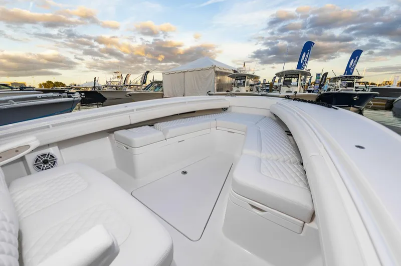 Slide: The Image of 28RegulatorHull775_119 - 5722054