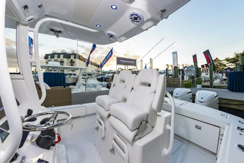 Slide: The Image of 28RegulatorHull775_109 - 5722044