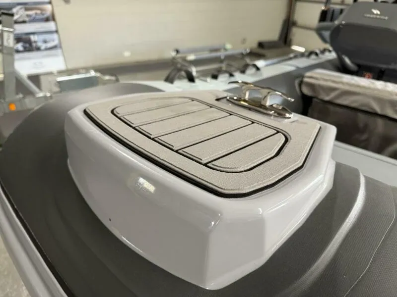 Slide: The Image of Highfield Classic 360 PVC 2026 - 5662341