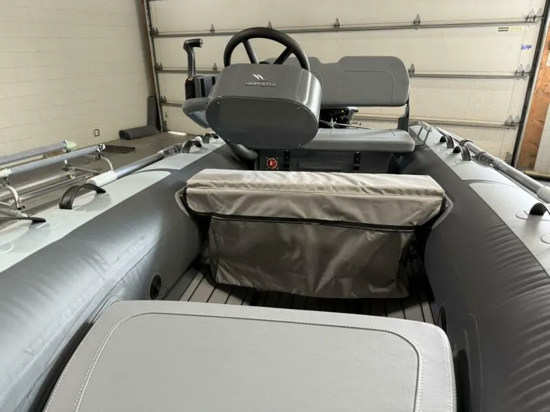 Slide: The Image of Highfield Classic 360 PVC 2026 - 5662342