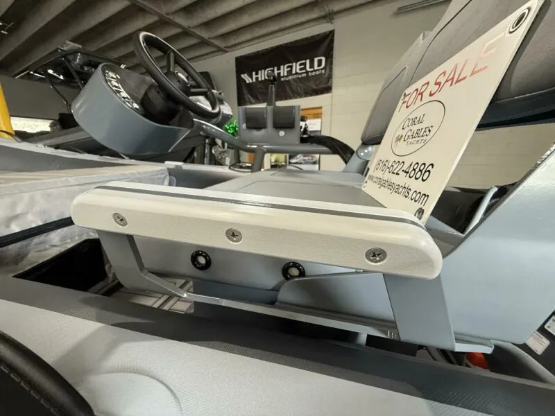 Slide: The Image of Highfield Classic 360 PVC 2026 - 5662337