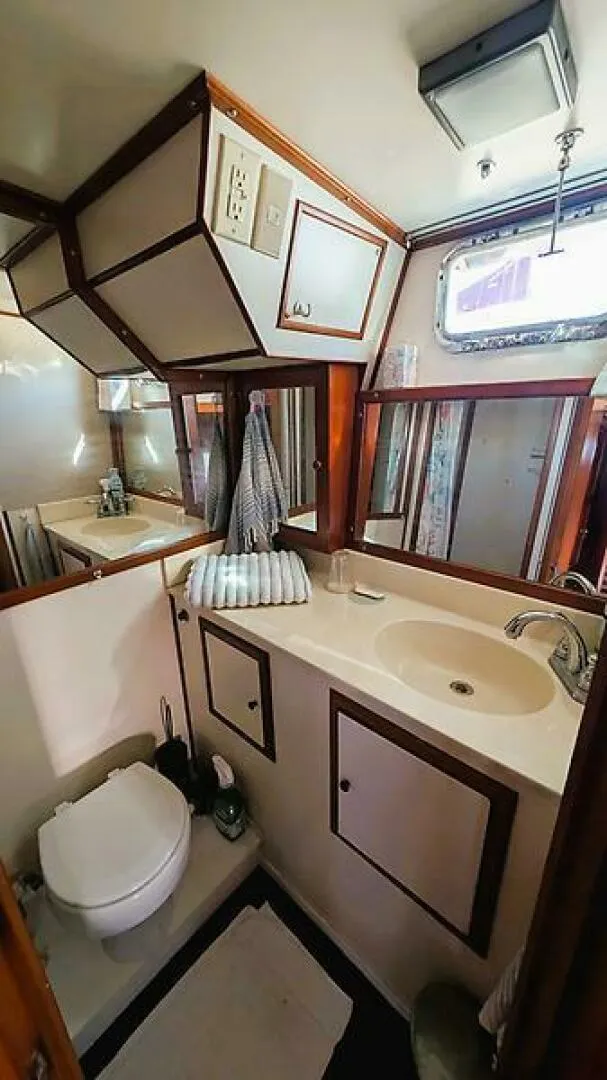 Slide: The Image of Heritage East 40 1986 - 5662572