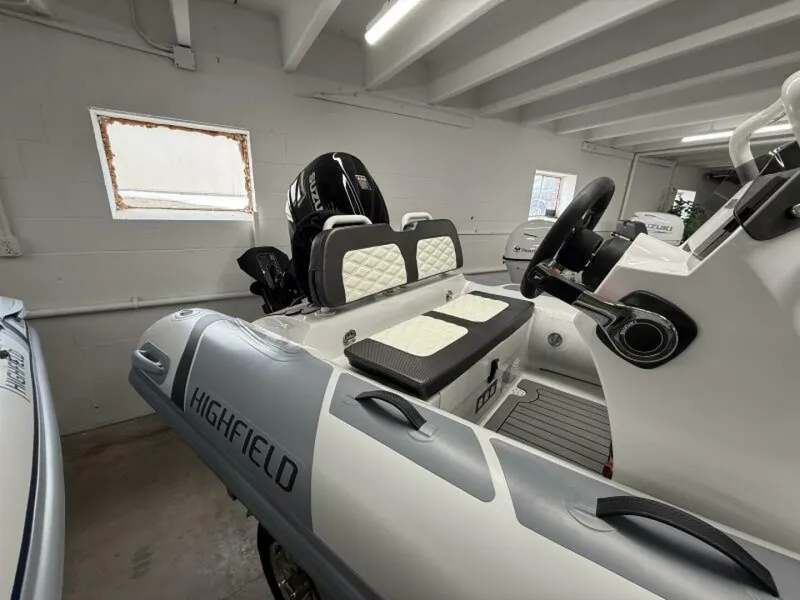 Slide: The Image of Highfield Sport 330 2025 - 5662480