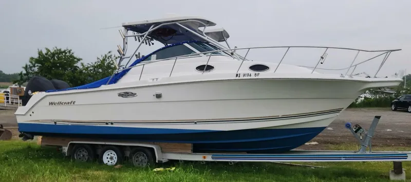 Slide: The Image of Strbrd On The Hard 2 - 5662681