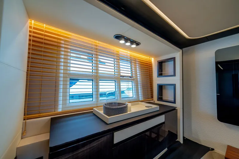 Slide: The Image of 2017 Azimut 77 "Carpe Diem" - 5679093