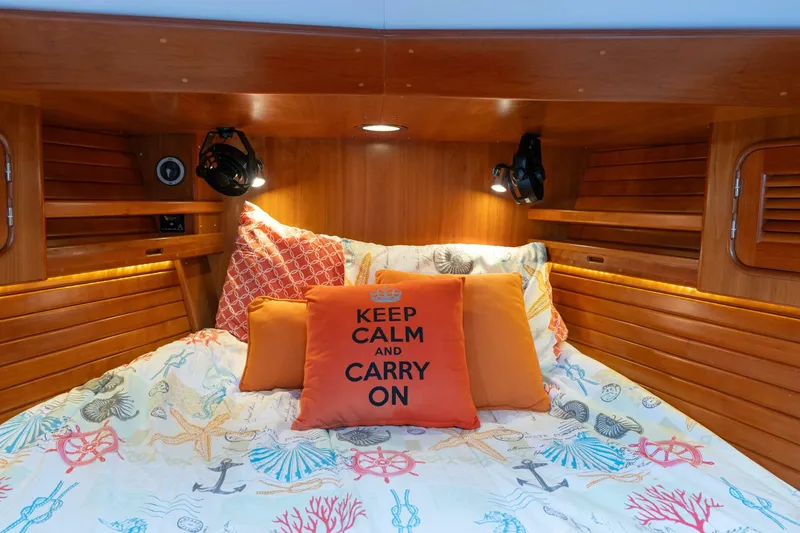 Slide: The Image of Passport Vista 545 Center Cockpit 2018 - 5675751