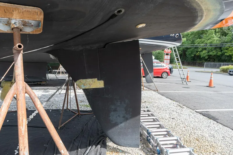 Slide: The Image of Passport Vista 545 Center Cockpit 2018 - 5675837