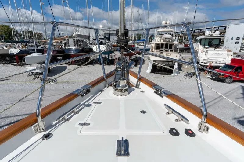 Slide: The Image of Passport Vista 545 Center Cockpit 2018 - 5675779