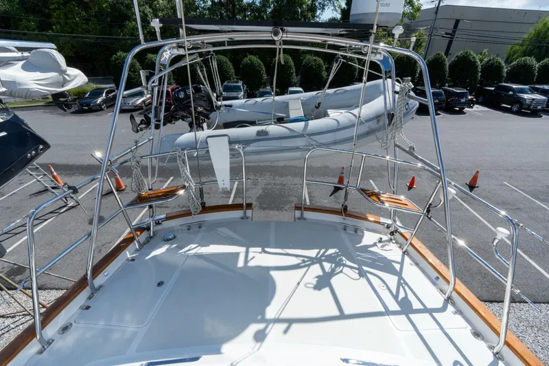 Slide: The Image of Passport Vista 545 Center Cockpit 2018 - 5675763