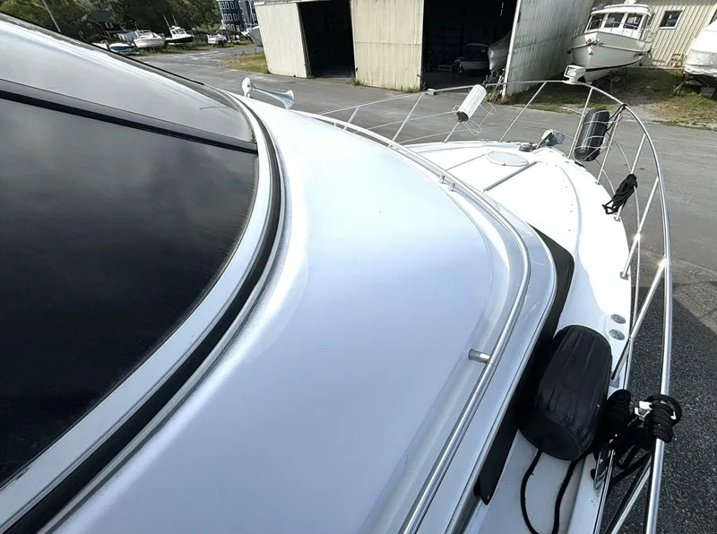 Slide: The Image of Carver 396 Motor Yacht 2003 - 5664145