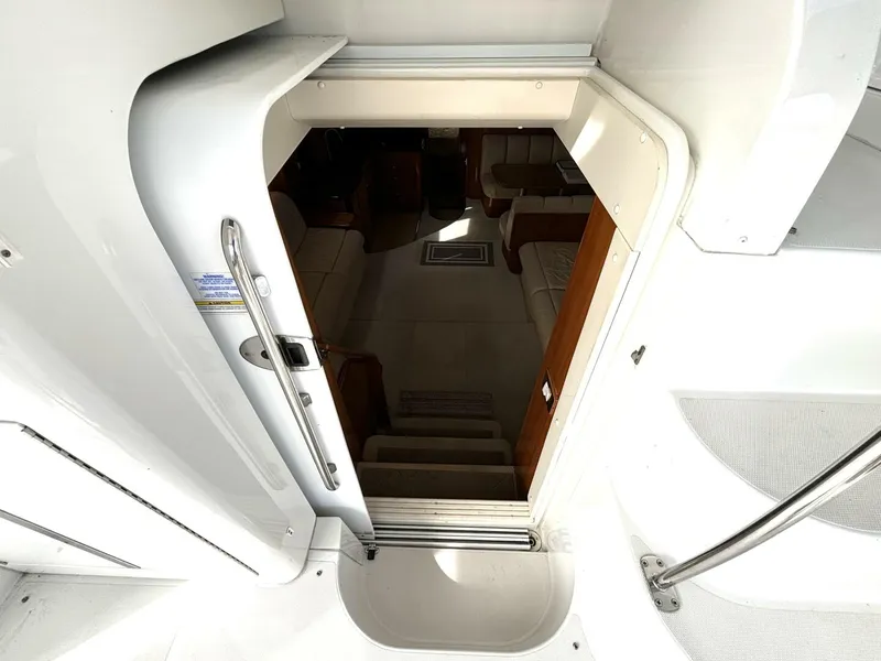 Slide: The Image of Carver 396 Motor Yacht 2003 - 5664174
