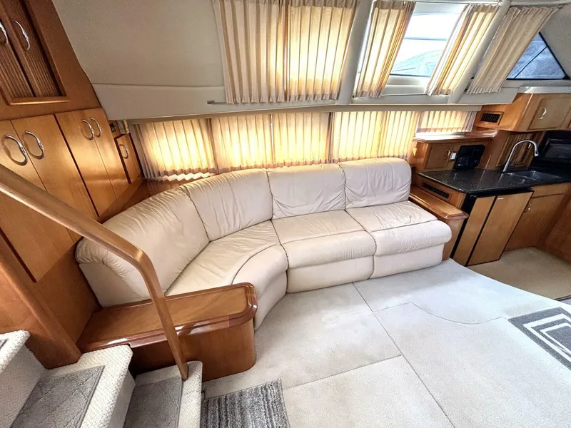 Slide: The Image of Carver 396 Motor Yacht 2003 - 5664172