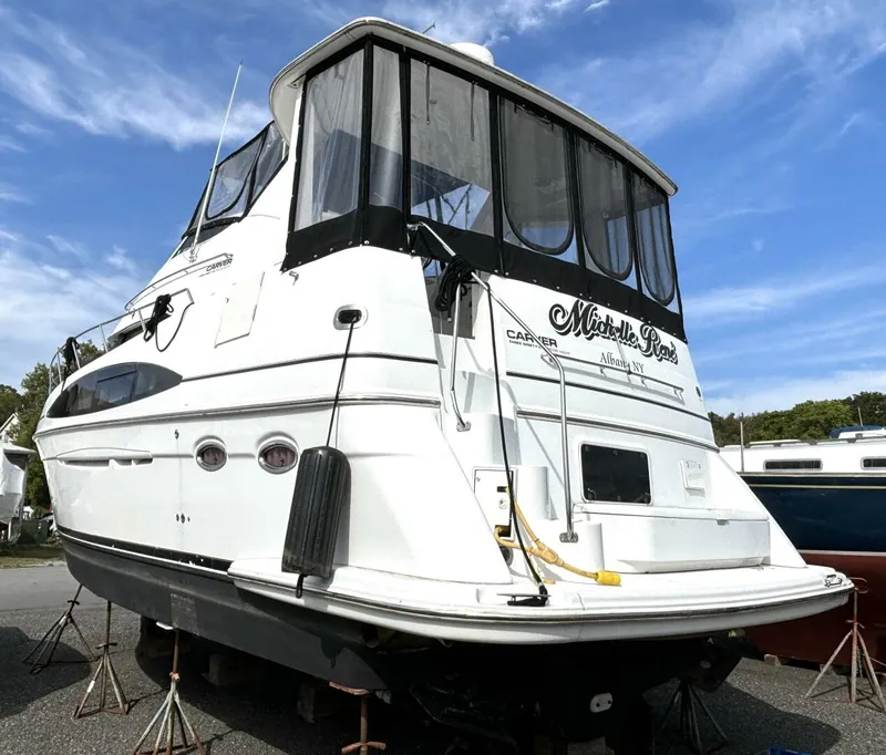 Slide: The Image of Carver 396 Motor Yacht 2003 - 5664121