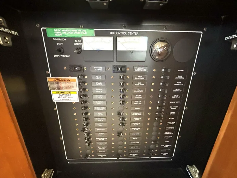 Slide: The Image of Carver 396 Motor Yacht 2003 - 5664154