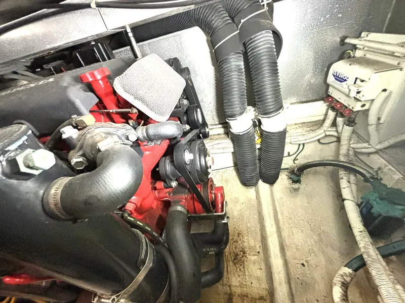 Slide: The Image of Carver 396 Motor Yacht 2003 - 5664127