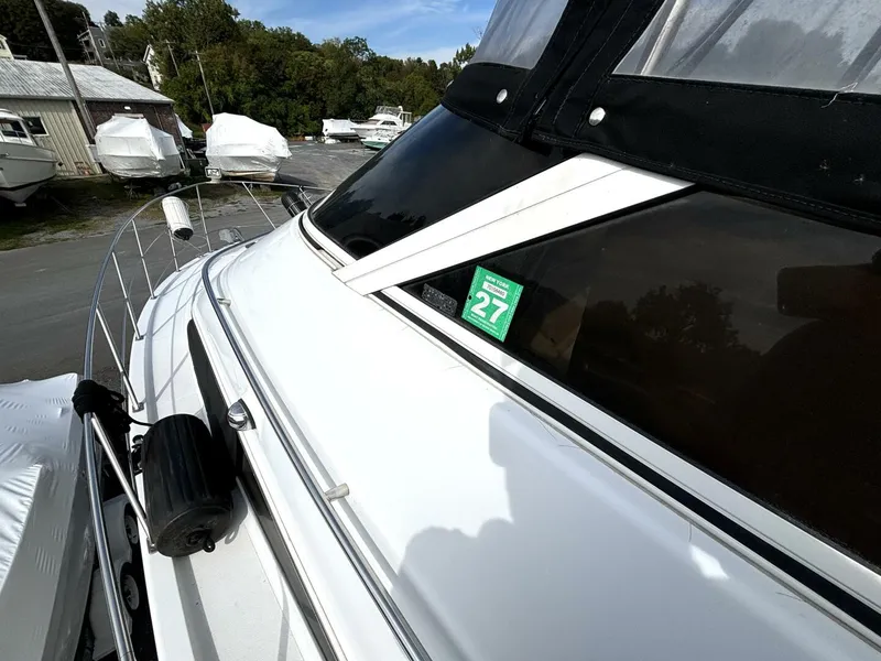 Slide: The Image of Carver 396 Motor Yacht 2003 - 5664140