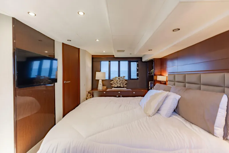 Slide: The Image of 2011 Princess 64 'Harbor Story' - Master Stateroom - 5664622