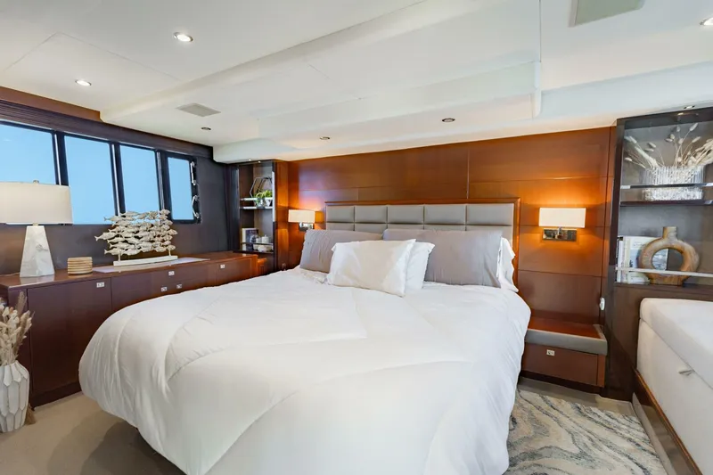 Slide: The Image of 2011 Princess 64 'Harbor Story' - Master Stateroom - 5664620