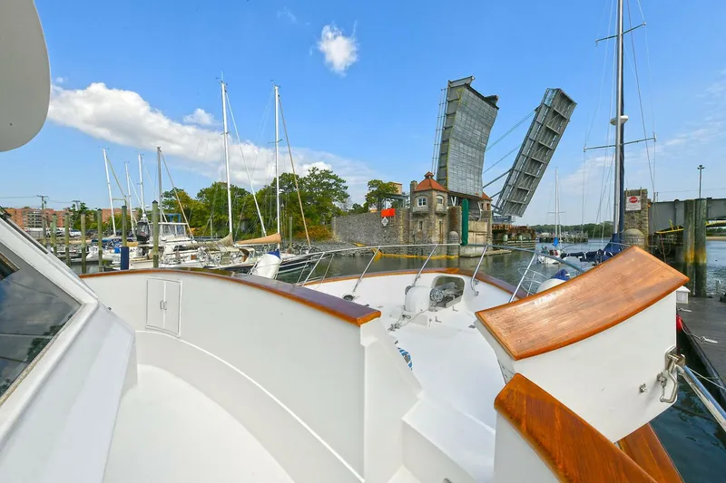 Slide: The Image of Grand Alaskan Flushdeck 2002 - 5664777