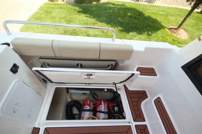 Slide: The Image of Ranger Tug R-25 Luxury Edition 2023 - 5664958