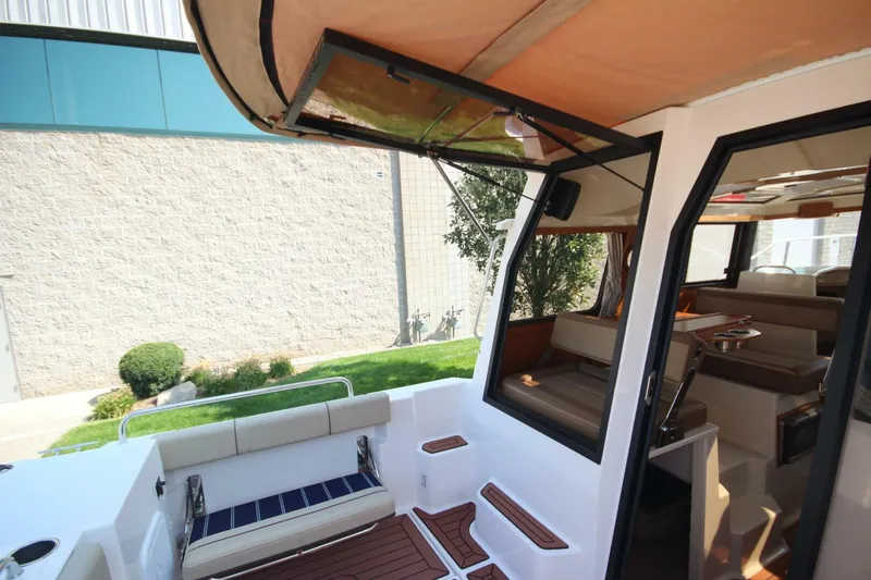 Slide: The Image of Ranger Tug R-25 Luxury Edition 2023 - 5664962