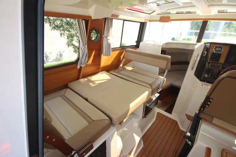 Slide: The Image of Ranger Tug R-25 Luxury Edition 2023 - 5664972