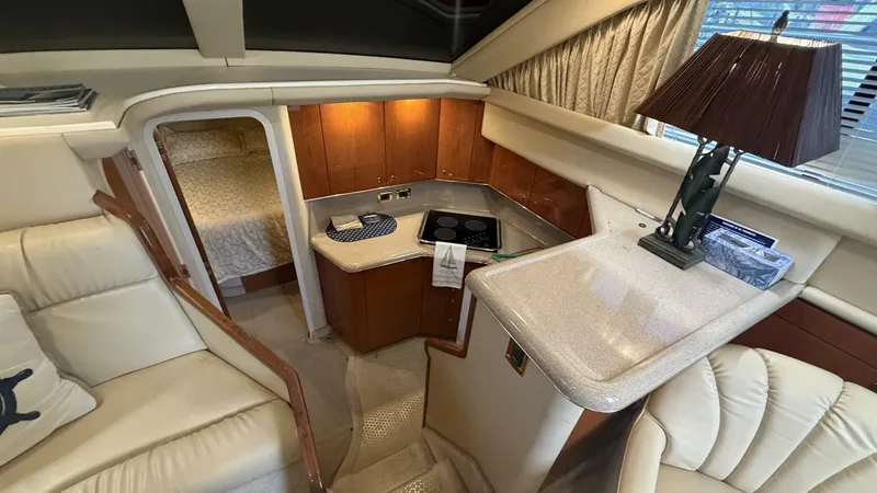Slide: The Image of Sea Ray 380 Aft Cabin 2000 - 5767973