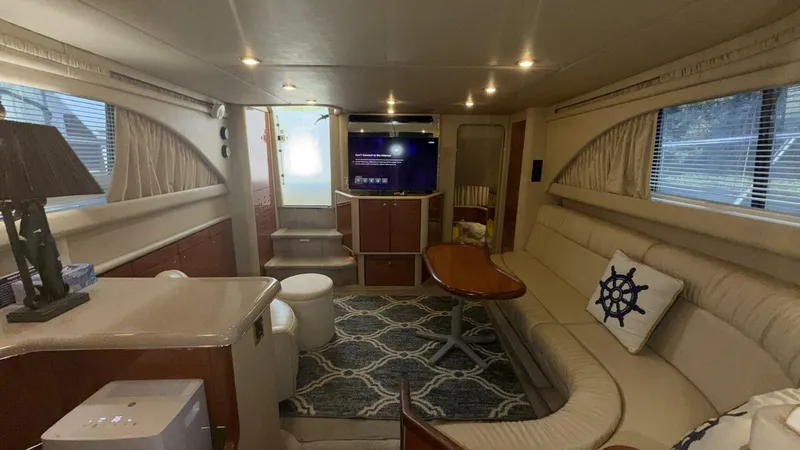 Slide: The Image of Sea Ray 380 Aft Cabin 2000 - 5767974
