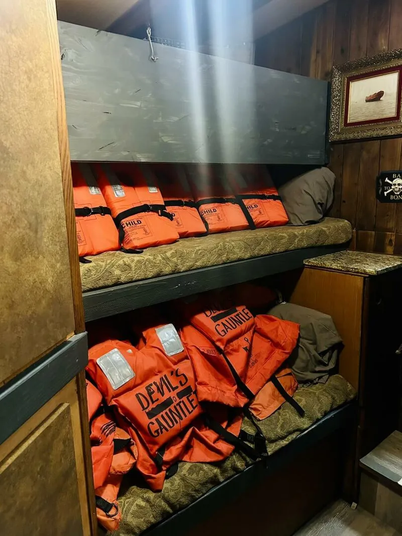 Slide: The Image of Custom 80 Brigantine 1977 - 5665190