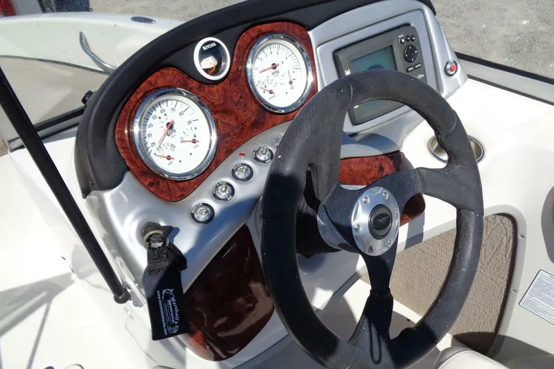 Slide: The Image of Nitro 290 2011 - 5665128