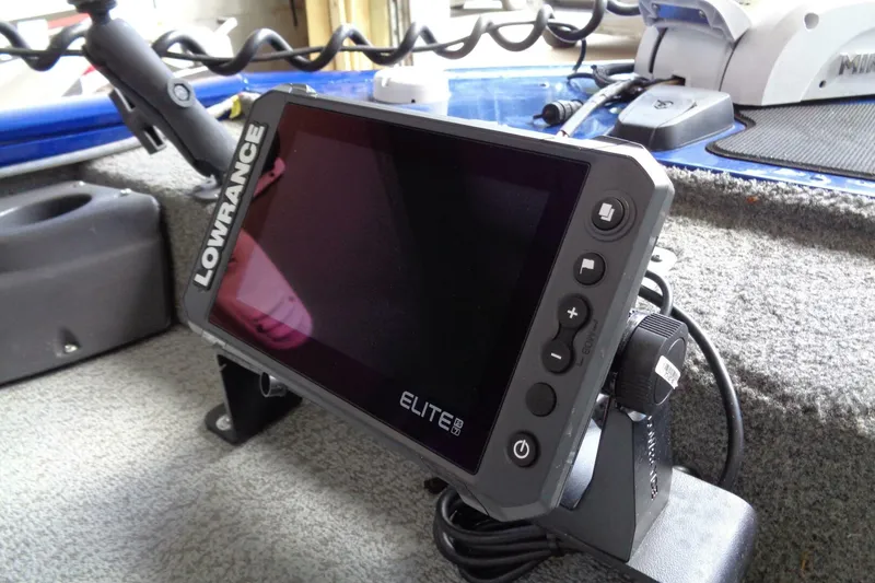 Slide: The Image of White River Bass Tracker PT175 2018 - 5665407