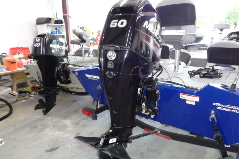 Slide: The Image of White River Bass Tracker PT175 2018 - 5665413